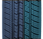 Le pneu tourisme pour VUS et VUM Toyo possède un design de bande de roulement asymétrique