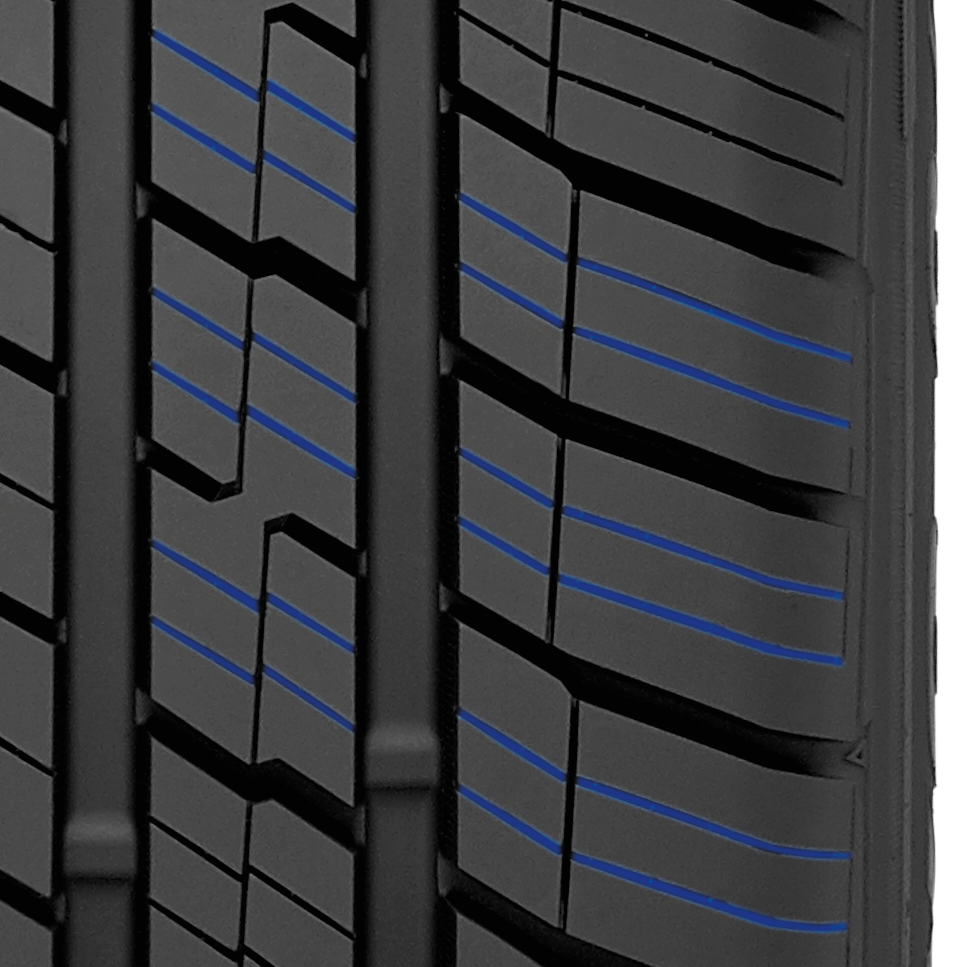 Le pneu Toyo pour VUS et VUM Open Country QT a des lamelles à facettes ondulées