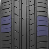 Large outer tread blocks of Toyo's Summer performance tire